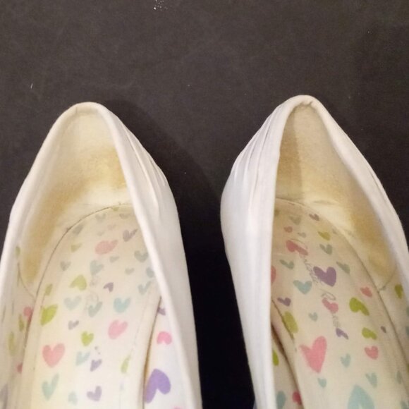 Charlotte Russe White Canvas Peep Toes Shoes size 9 Stilettos High Heels Pumps - Picture 9 of 9